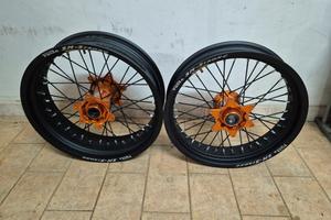 set ruote tubeless racing per ktm 450 supermoto