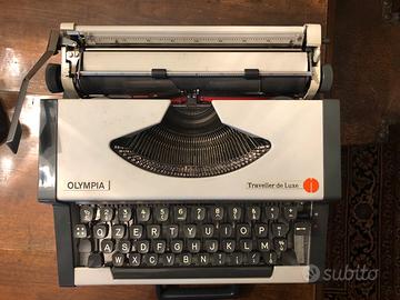 Macchina da scrivere