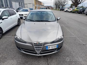 alfa 147 1.6 benziba