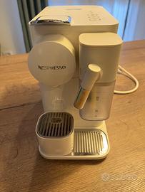 Nepresso De Longhi Lattissima e accessori