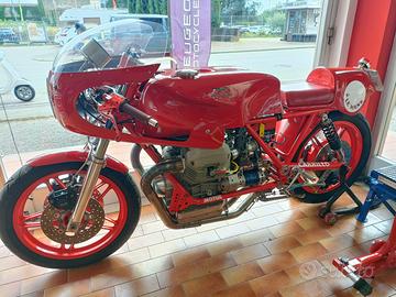 Moto Guzzi Le Mans 1000 rossa 1985