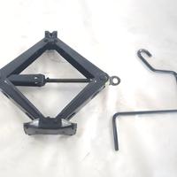 Cric a pantografo per Alfa Romeo Brera 159 Croma 