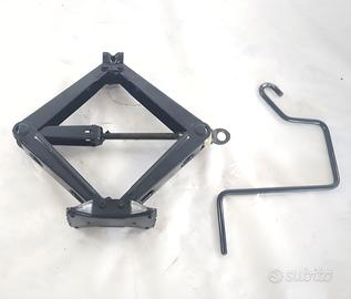 Cric a pantografo per Alfa Romeo Brera 159 Croma 