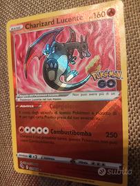 Pokemon Charizard lucente 