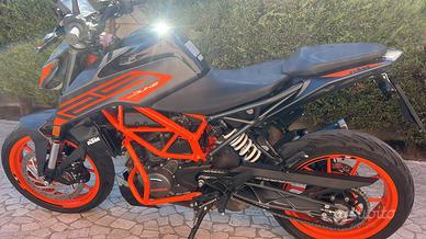 KTM Duke 125