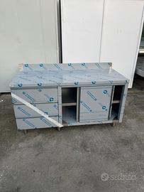 Tavolo inox armadiato con cassettiera