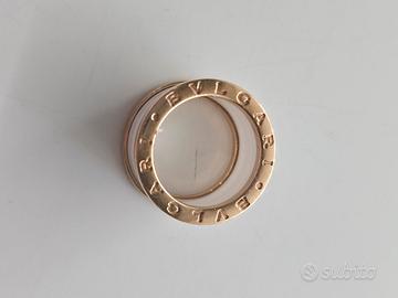 ANELLO BULGARI ORO ROSA E CERAMICA 