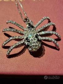 Collana in argento con pendente ragno