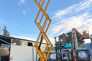 Piattaforma elevatrice Haullotte 10 metri