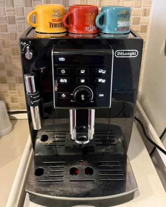 Macchina caffè De Longhi Magnifica S ECAM 21110B