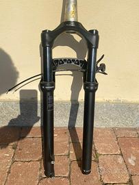 Forcella mtb RockShox 29”