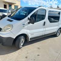 Renault trafic 2.0 dci