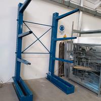 Scaffale Cantilever