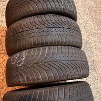 Gomme invernali Kumho 205/55 R17 95V