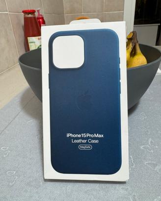 Custodia in pelle per iphone 15 e 16 pro max