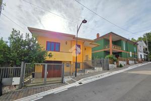 VILLA SINGOLA A LIMATOLA