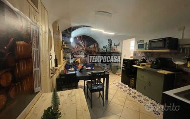 BILOCALE RISTRUTTURATO A POGGIO