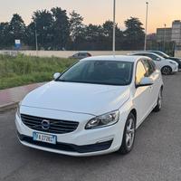 Volvo V60 1600 D2 115 cv