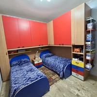 Camera da letto completa con armadio angolare