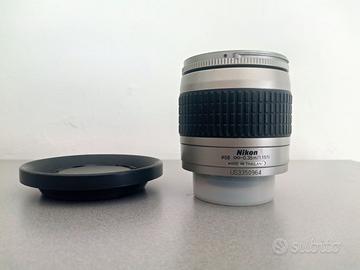 Nikon AF Nikkor 28-80mm f/3.3-5.6G
