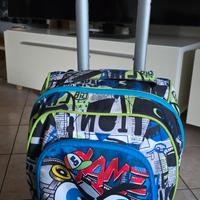 Zaino Seven con ruote e bretelle estraibili.