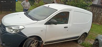 Dacia dokker anno 2012 euro 5 km 220