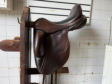 Sella Dressage Custom Saddlery