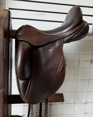 Sella Dressage Custom Saddlery