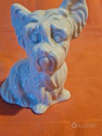 statuina forma cagnolino in porcellana capodimonte