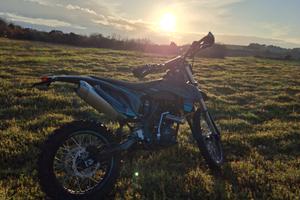 Moto da enduro non omologata