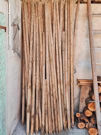 pali in legno 