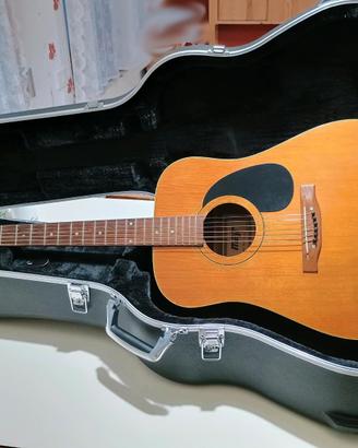   Case rigido con Chitarra Acustica MAJR