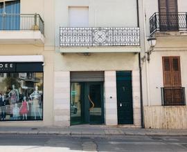 Intero stabile sito a Ispica (RG)