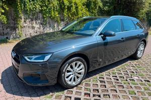 Audi A4 Avant 30 TDI/136 CV S tronic Business Adva
