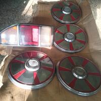 copri ruote e gruppo ottico posteriore fiat 124 