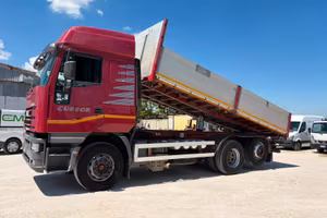 Camion Iveco EuroStar 480 Cursor Rib