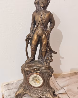 Stupendo orologio da camino Antico