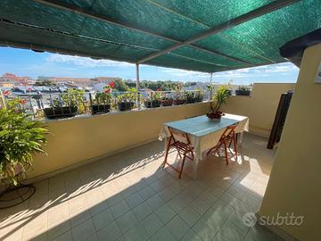 Centralissimo con terrazzi e garage che aspetti