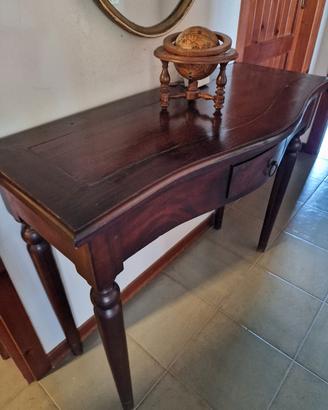 Mobiletto in legno massello