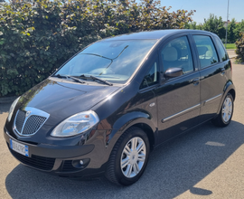 Lancia Musa 1.4 16v platino plus
