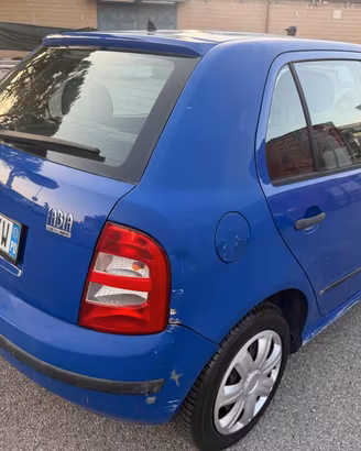 SKODA Fabia 1.4/68 CV cat 5p Style senza nessun
