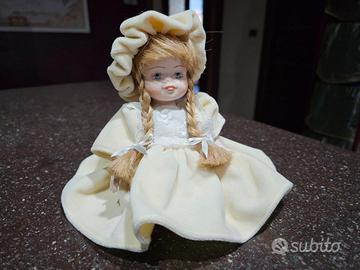 Bambola di porcellana di Capodimonte