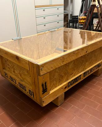 Cassa di legno industriale