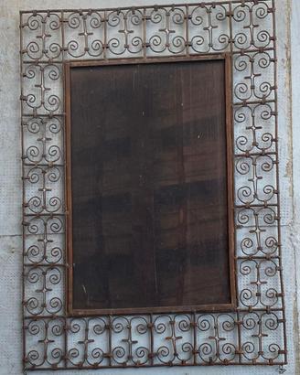 SPECCHIO FUME' CON CORNICE IN FERRO BATTUTO