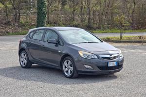 Opel Astra 1.7 CDTI 110CV 5 porte Cosmo 2011-E5 Ma