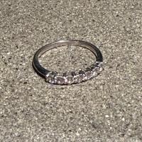 Anello fedina  riviera 7 diamanti taglio brillante