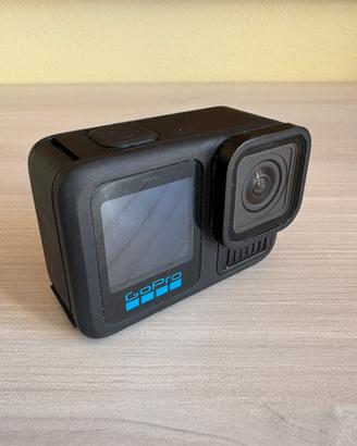 GoPro HERO 13 black con accessori