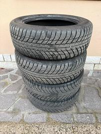 Gomme invernali 205/60 r17 Bridgestone