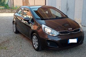 KIA Rio 3ª serie - 2013 usato color bronzo diesel