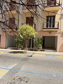 Locale commerciale